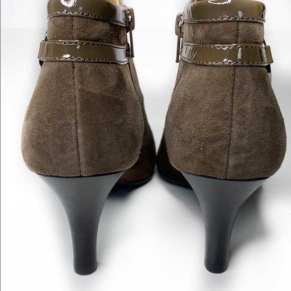 Sofft Belvedere Leather Ankle Bootie 8 - Picture 6 of 8